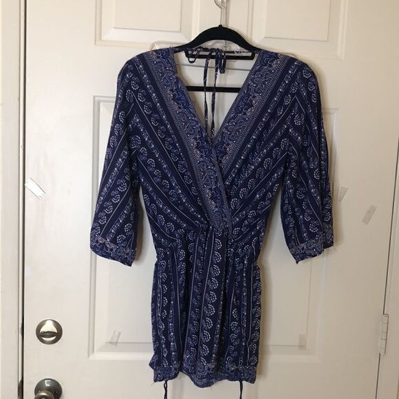 NEW Skies are Blue Navy and White Three Quarter Sleeve Romper Size S NWT - Picture 5 of 16